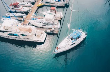 You are currently viewing Get Your Boat Summer-Ready: Essential Maintenance Tips from Dyer Marine